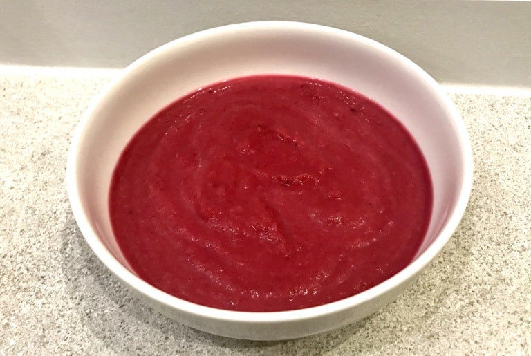 SugarDoctor Recipe Roasted beetroot soup in a bowl