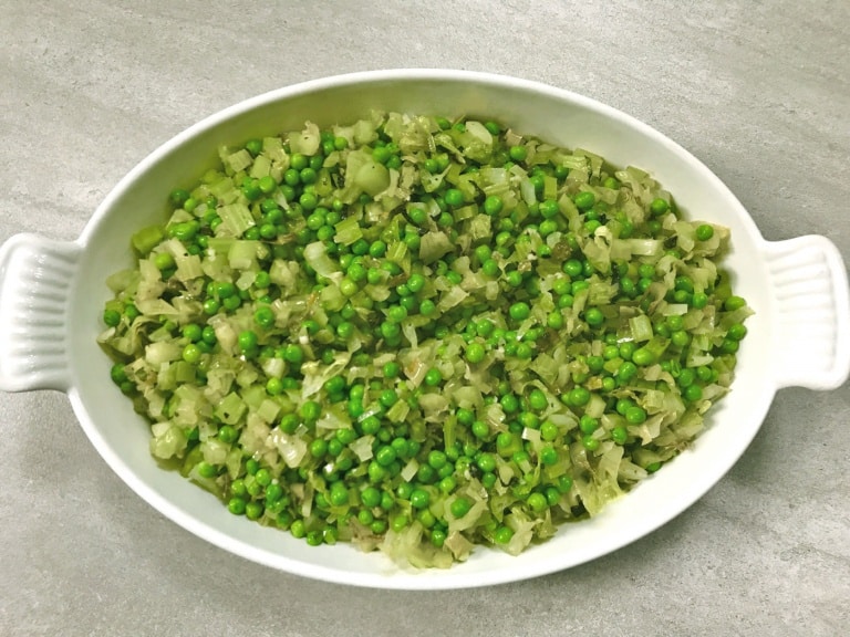 SugarDoctor Recipe sautéed peas with romaine lettuce